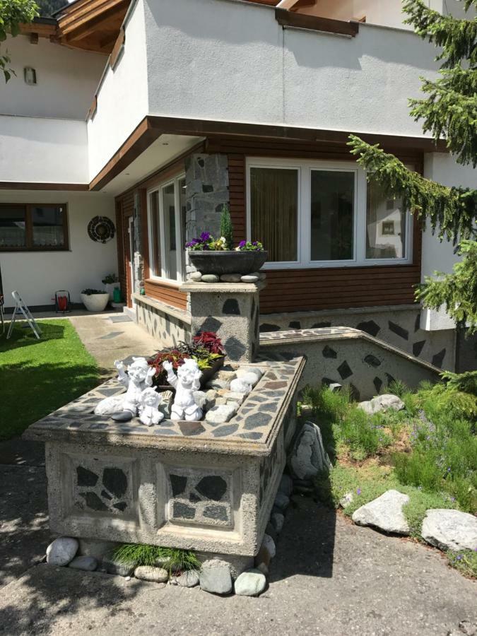 Appartement Elisabeth Inklusive Summer Card Umhausen Bagian luar foto